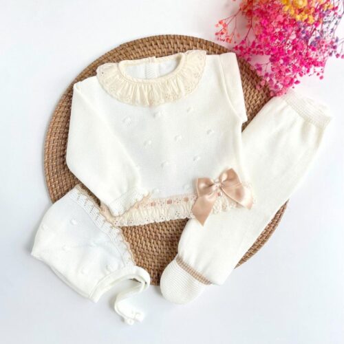 PRIMERA PUESTA PERLA CAMEL PUNTO TRENZA