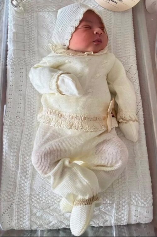PRIMERA PUESTA PERLA CAMEL PUNTO TRENZA