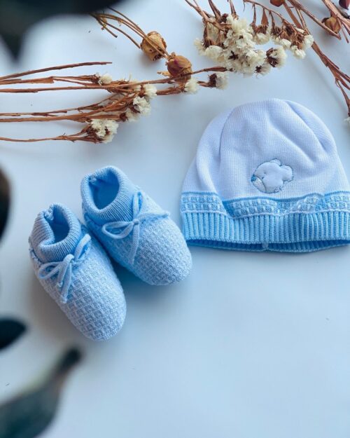 Set de Zapato y Gorro Tejido Niño